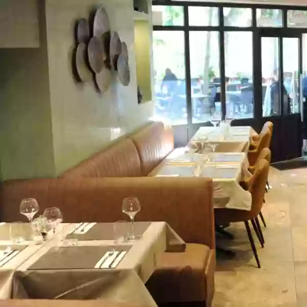 Le Restaurant - Le Mistral - Bistrot Arles