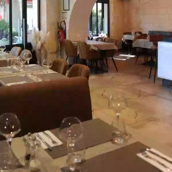 Le Restaurant - Le Mistral - Bistrot Arles